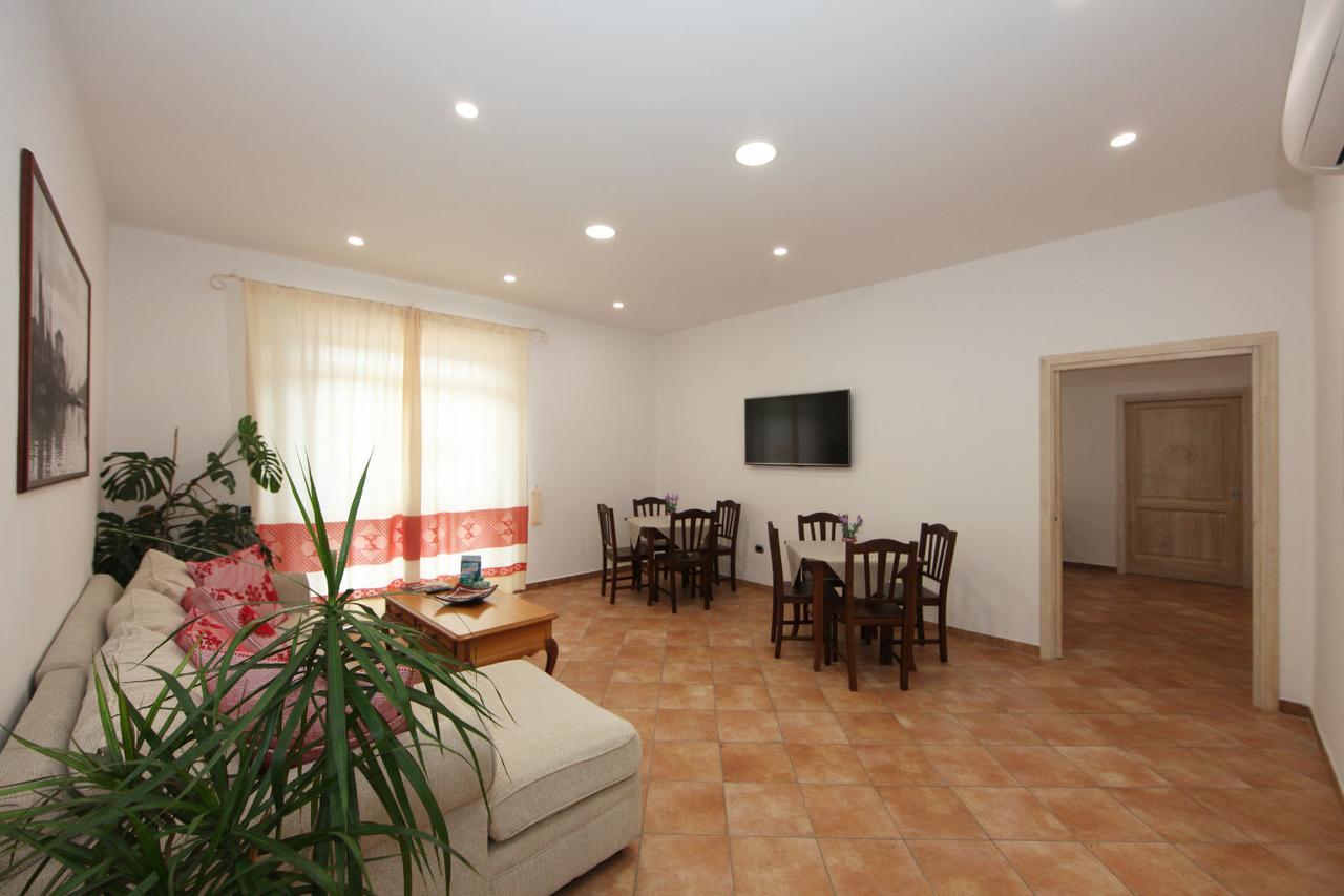لا ماداّلينا Guest House Villabianca المظهر الخارجي الصورة